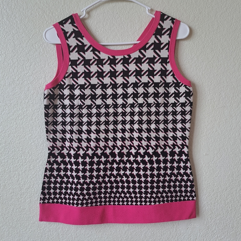Carlisle Black White Pink Geometric Print Sweater Vest Size Medium